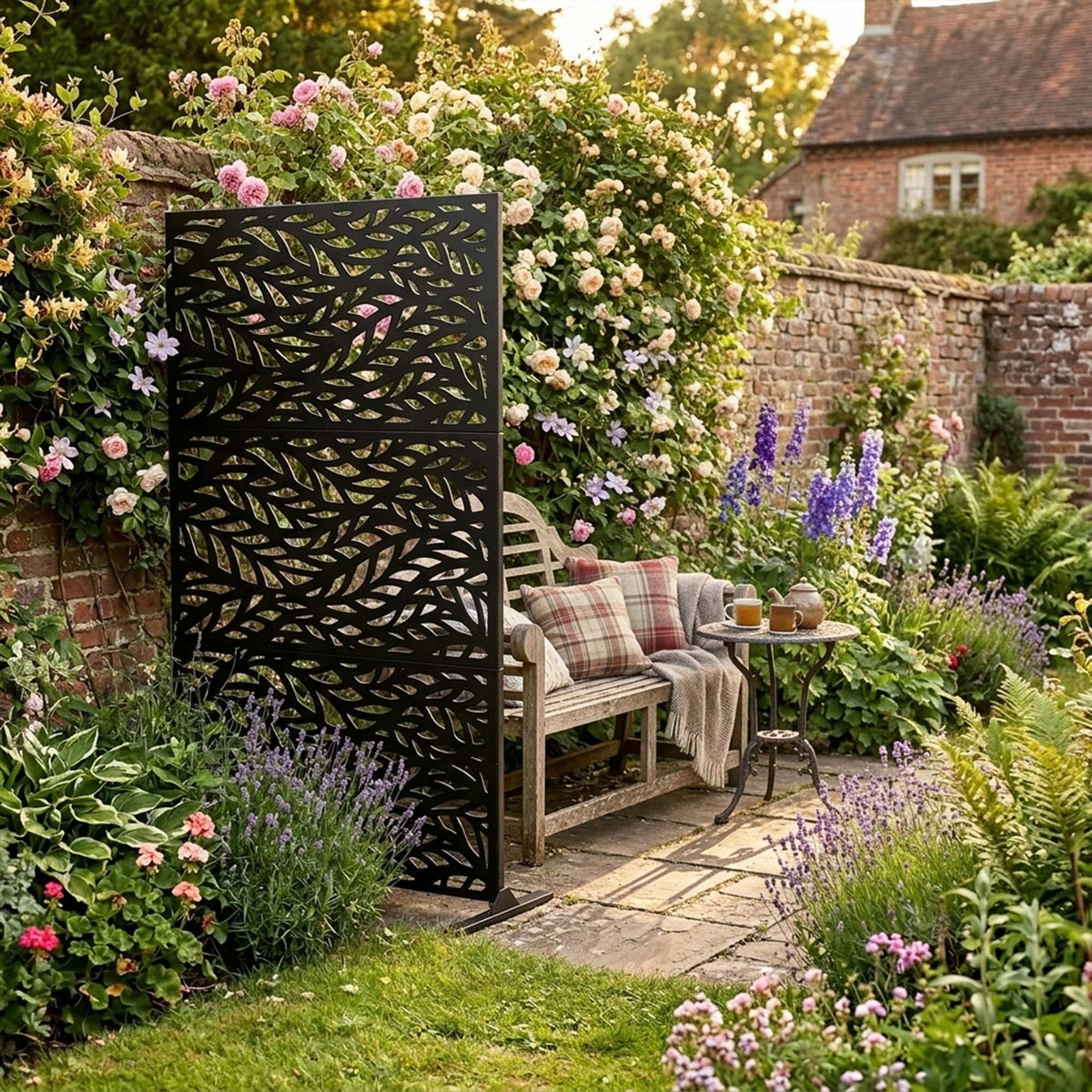 Metal Outdoor Privacy Screen 90cm x 180cm - Leaf