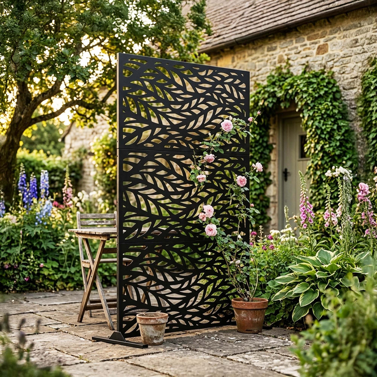 Metal Outdoor Privacy Screen 90cm x 180cm - Leaf