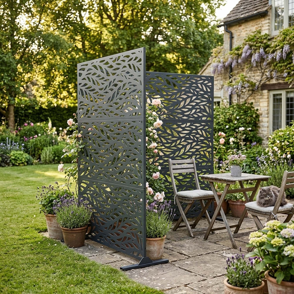 Metal Outdoor Privacy Screen 90cm x 180cm - Leaf