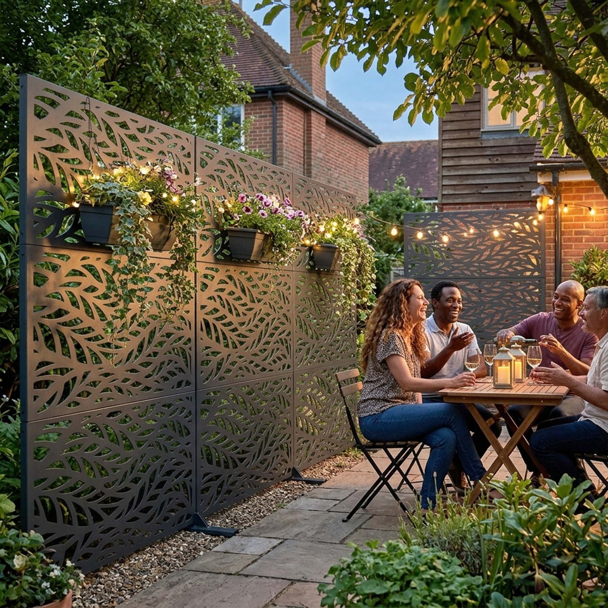 Metal Outdoor Privacy Screen 90cm x 180cm - Leaf