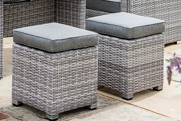 Longbeach 5 Seat Garden Lounge Set with Wicker Finish
