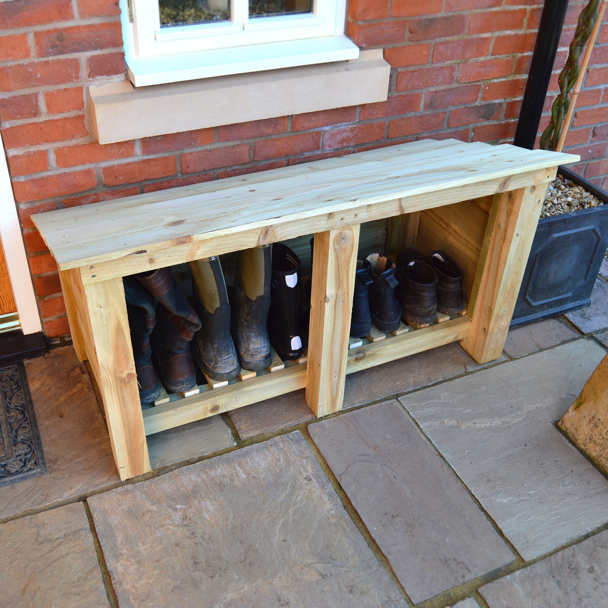 Langham Major Boot Store - Light Green - Slatted Base