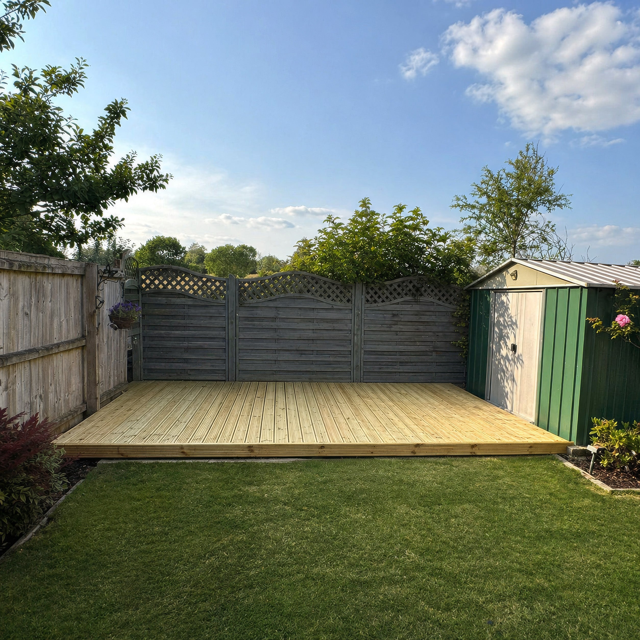 Decking - Light Green - 4.8m Width x 4.8m Length