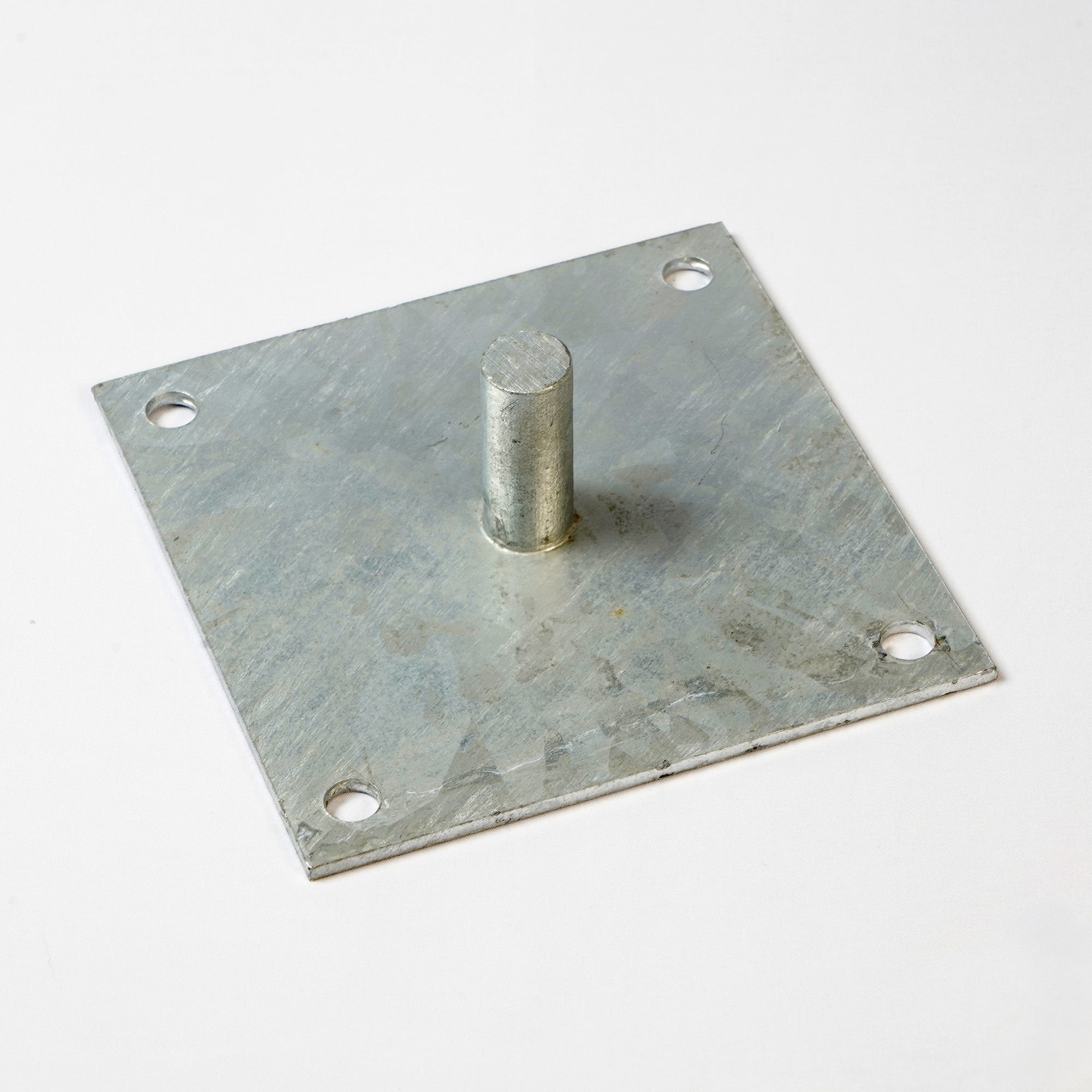 Post Holder with Bolt Down Foot - Lug