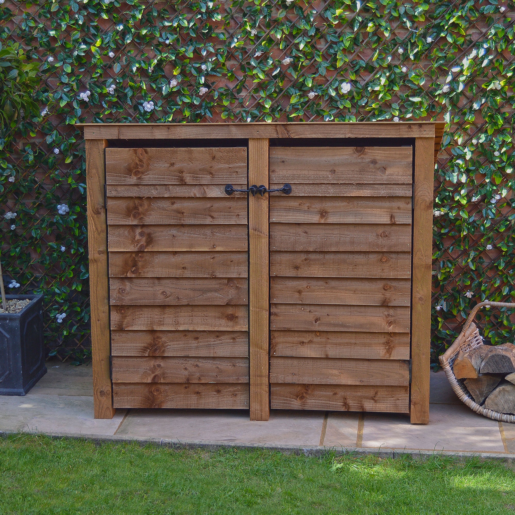 Cottesmore Log Store - Rustic Brown - Solid Panels - 5ft Wide x 4ft Tall - Clearance Grade