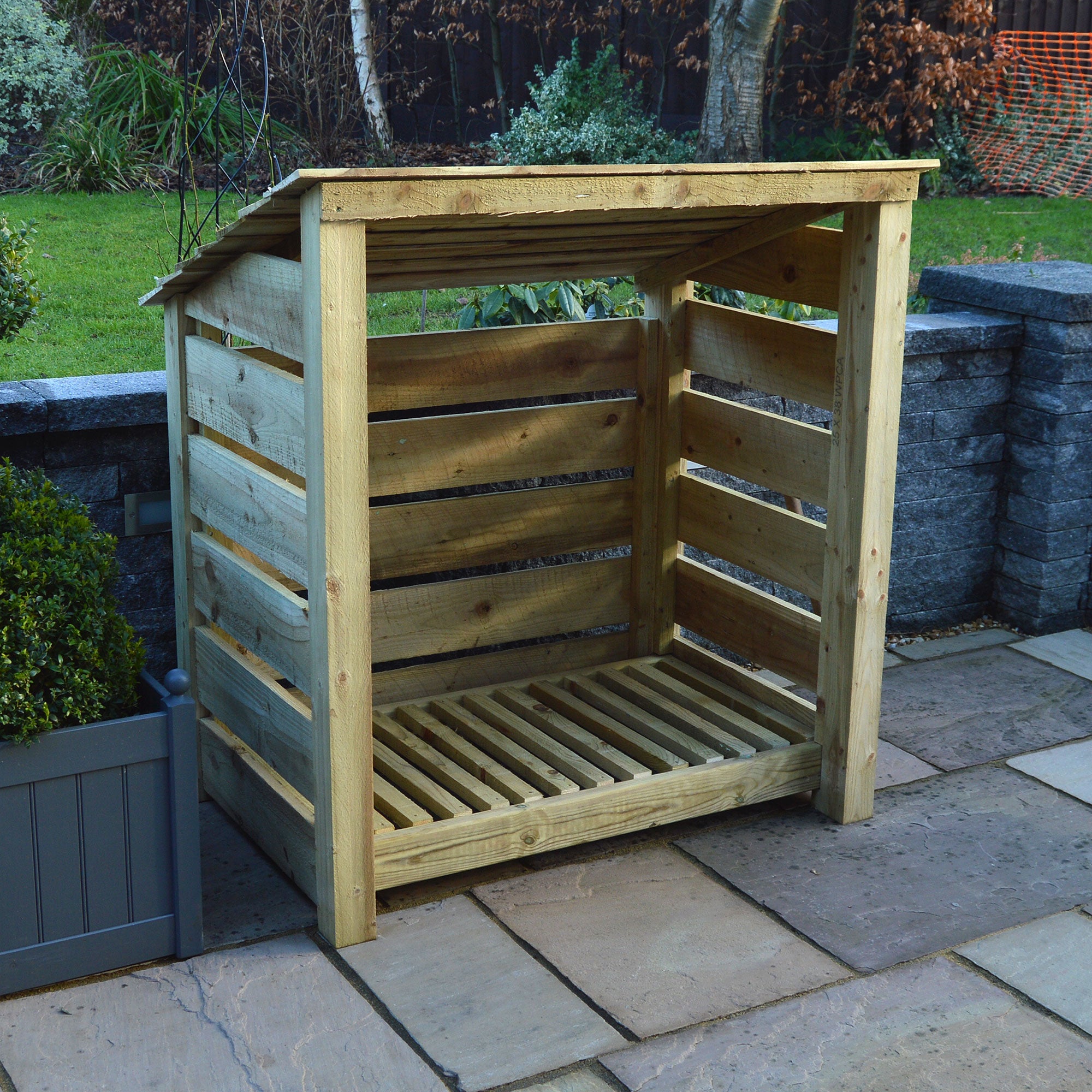 Greetham Log Store - Light Green - Slatted Panels - 4ft Wide x 4ft Tall