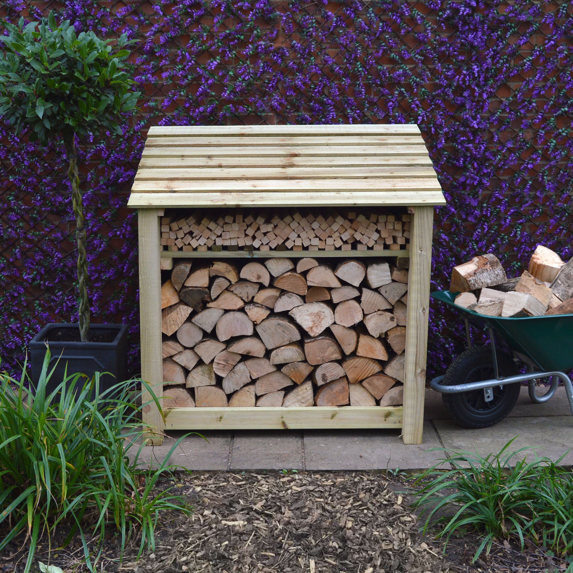 Greetham Log Store - Light Green - Solid Panels - 4ft Wide x 4ft Tall - Clearance Grade