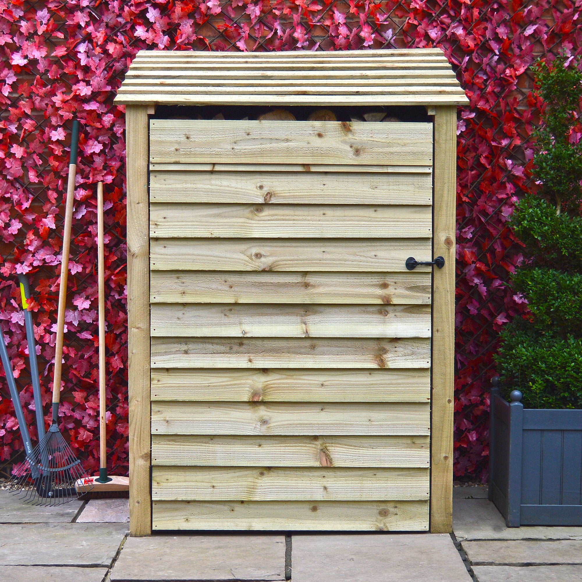 Greetham Log Store - Light Green - Solid Panels - 4ft Wide x 6ft Tall - Clearance Grade