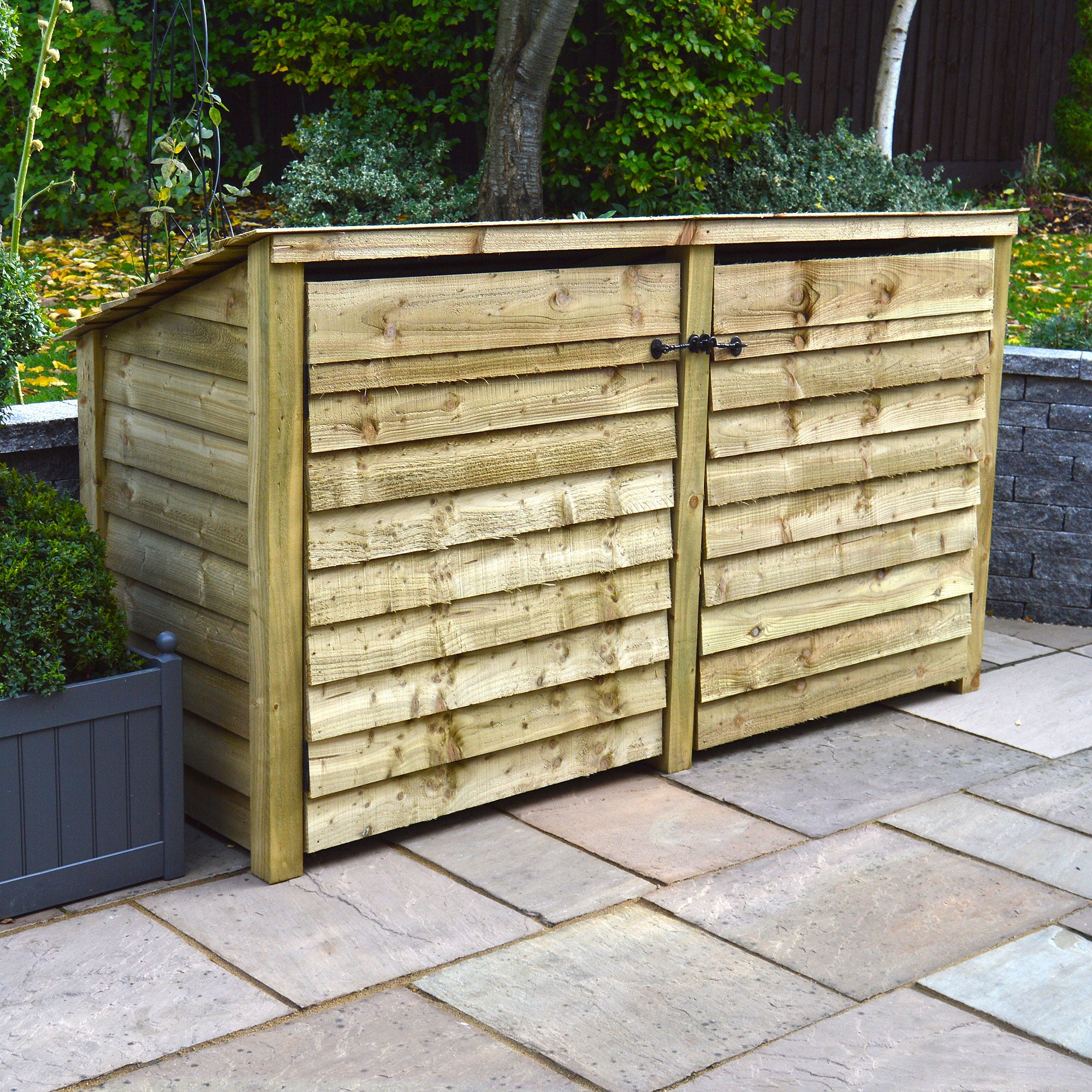 Normanton Log Store - Light Green - Solid Panels - 7ft Wide x 4ft Tall