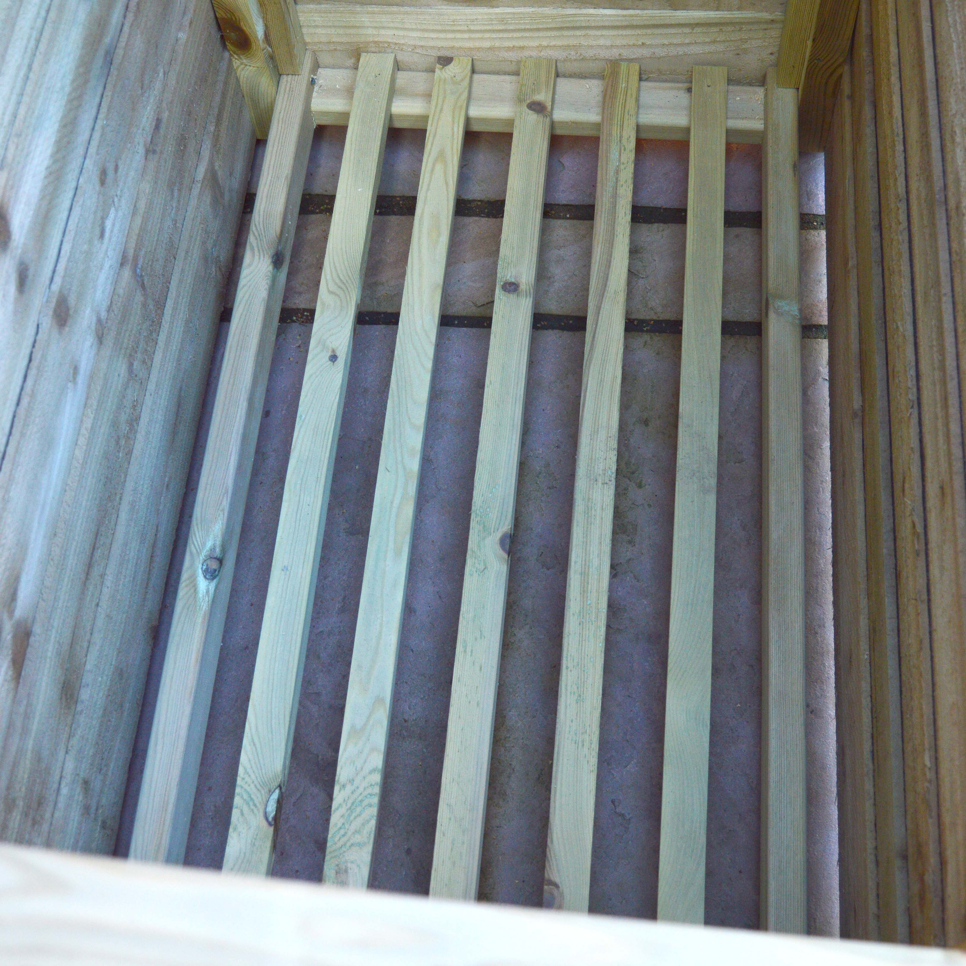 Pickworth Wooden Storage Chest - Light Green - Slatted Base - 1.25m Width x 0.85m Depth