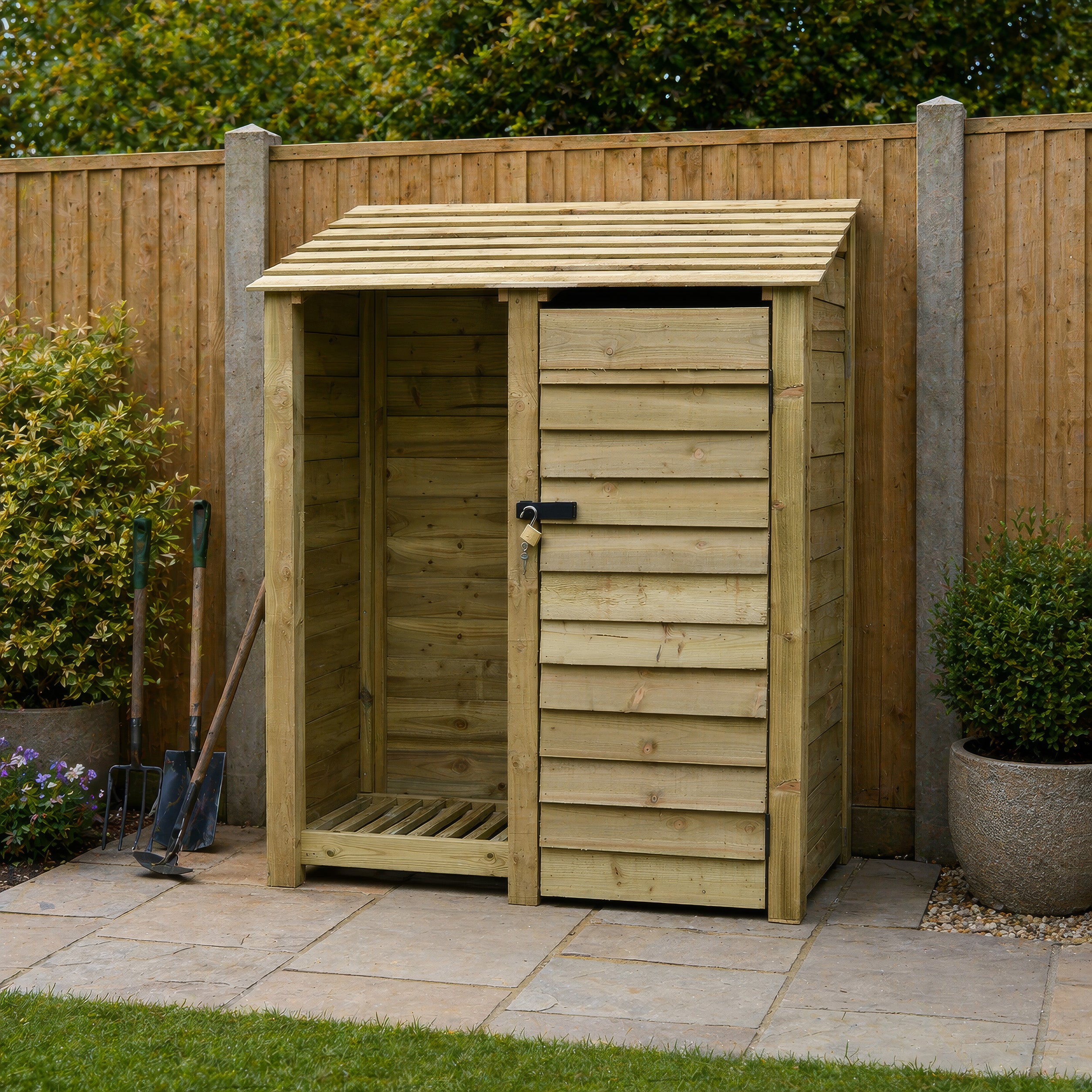 Cottesmore Tool Store - Light Green - 5ft Wide x 6ft Tall