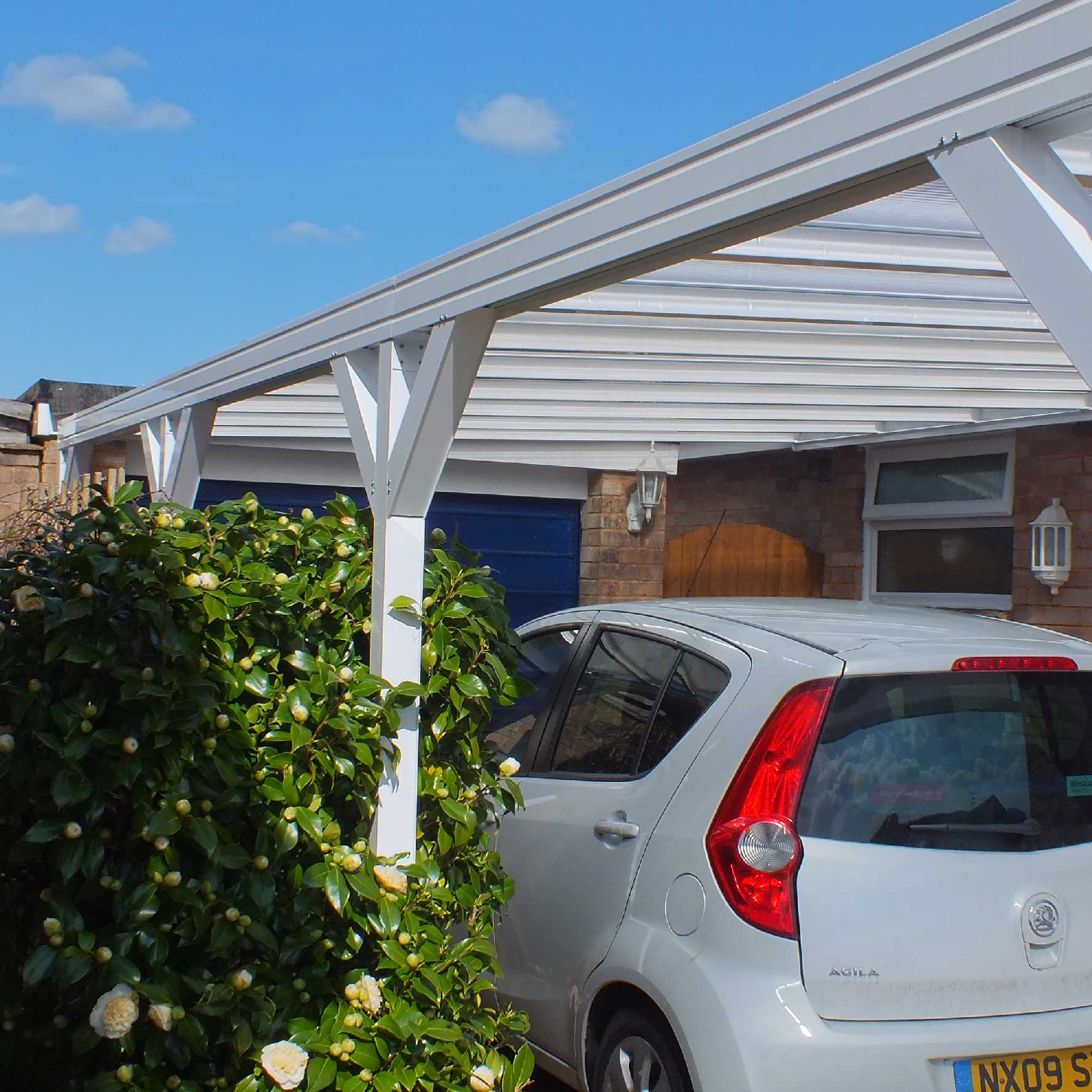 Wall Mounted Aluminium Pergola - White - 3m Depth x 7m Length