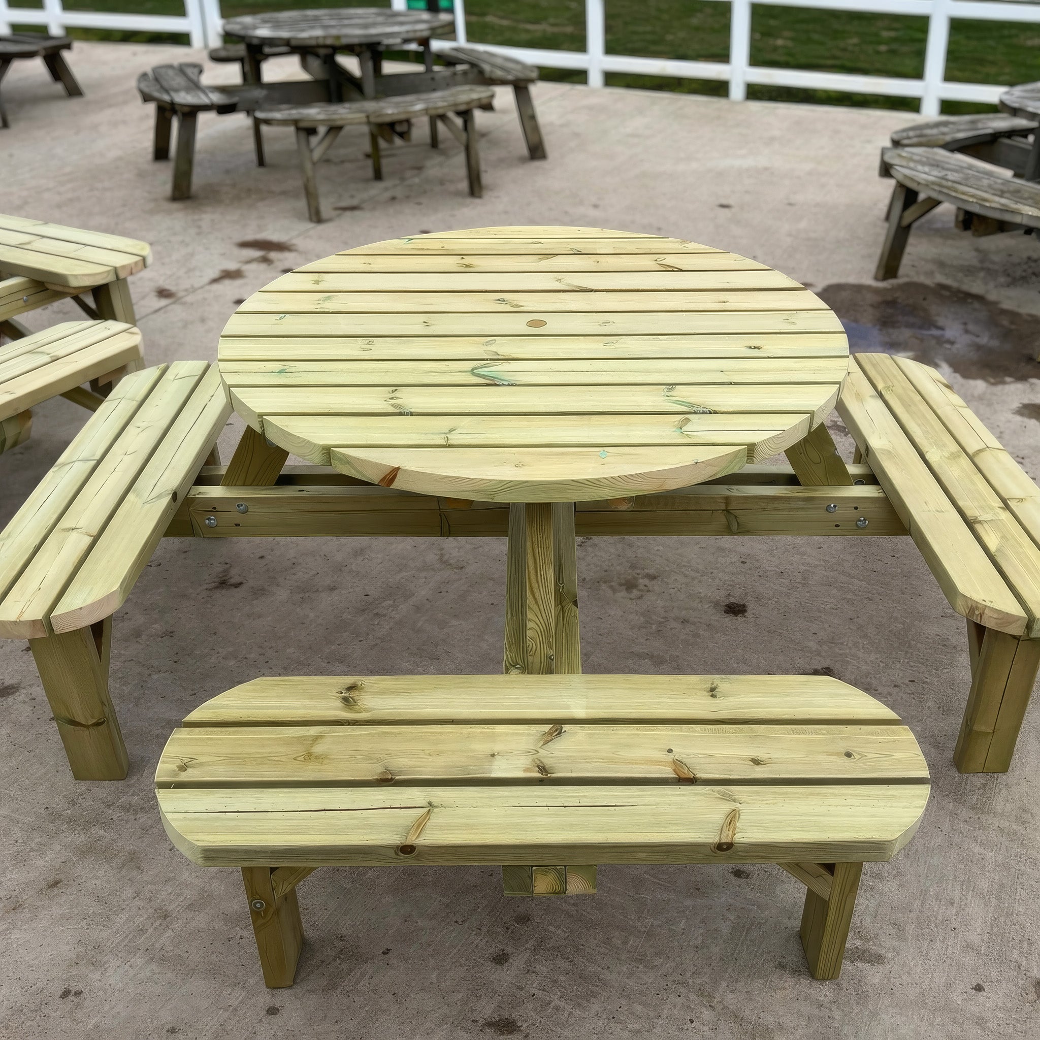 Whitwell 8-Seater Round Picnic Table - Light Green - 6.5ft Width x 6.5ft Length