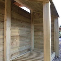 Normanton Log Store - 4ft Tall x 7ft Wide